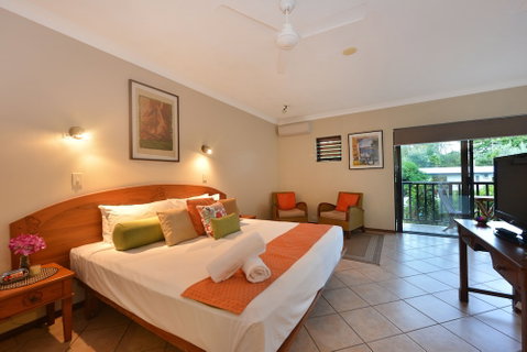 Seascape Holidays- Hibiscus Apartment - Tourism Gold Coast 3
