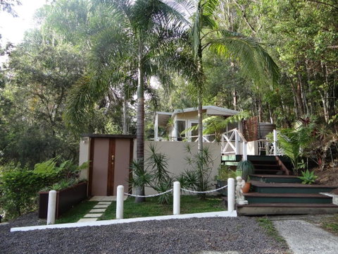 Eumundi Yacht Club B & B - Tourism Gold Coast 5