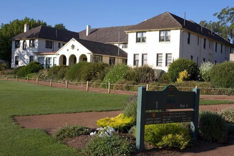 The Dormie House - On The Golf Course - Tourism Gold Coast 3
