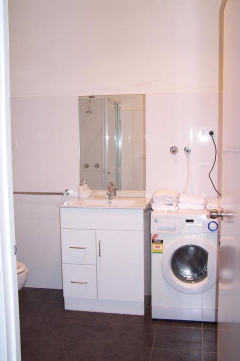 Westside Serviced Apartments - Tourism Gold Coast 2