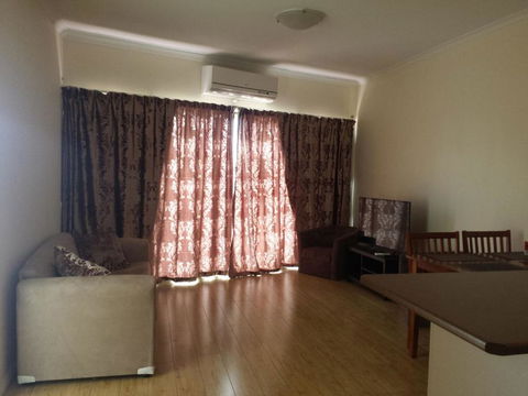 Westside Serviced Apartments - Tourism Gold Coast 6