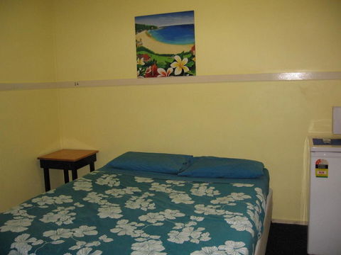 Geckos Rest Budget Accommodation & Backpackers - Tourism Gold Coast 3