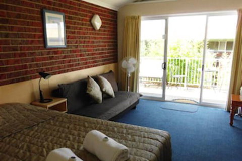 Merimbula Gardens Motel - Tourism Gold Coast 6