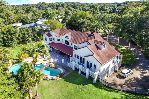 Kingfishers Manor - Tourism Gold Coast 2