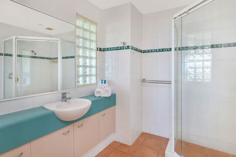 Alex Seaside Resort - Tourism Gold Coast 7