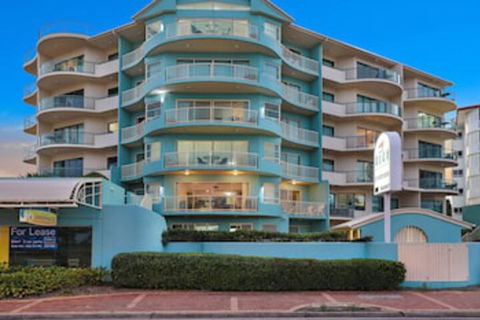 Alex Seaside Resort - Tourism Gold Coast 0