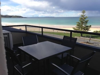 Beachhouse Mollymook - Tourism Gold Coast 1