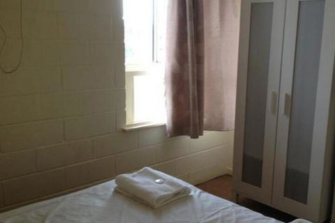 Stayinn Motel - Tourism Gold Coast 6