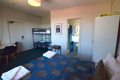 Alpine Resort Motel - Tourism Gold Coast 4