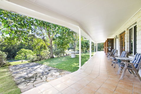 Coverdales B & B At Eumundi - Tourism Gold Coast 3