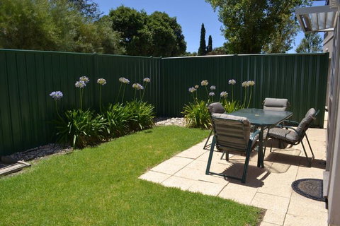 Barossa Valley Apartments - Tourism Gold Coast 1
