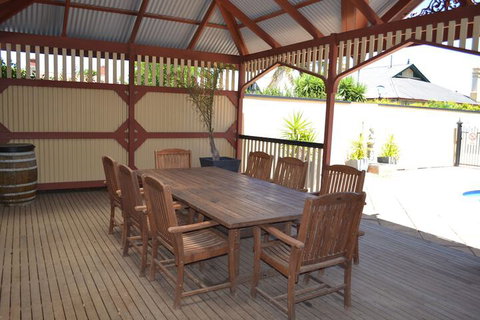 Barossa Valley Apartments - Tourism Gold Coast 4