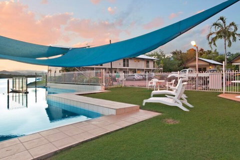 Hinchinbrook Marine Cove Resort - Tourism Gold Coast 0
