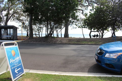 Alexander Beachfront Apartments - Tourism Gold Coast 4
