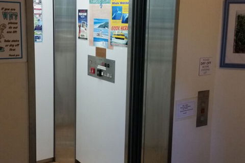 Alexander Beachfront Apartments - Tourism Gold Coast 7