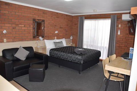 Shannon Motor Inn - Tourism Gold Coast 2