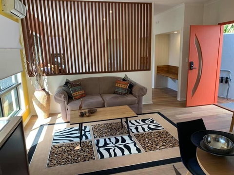 The African Village - Tourism Gold Coast 0