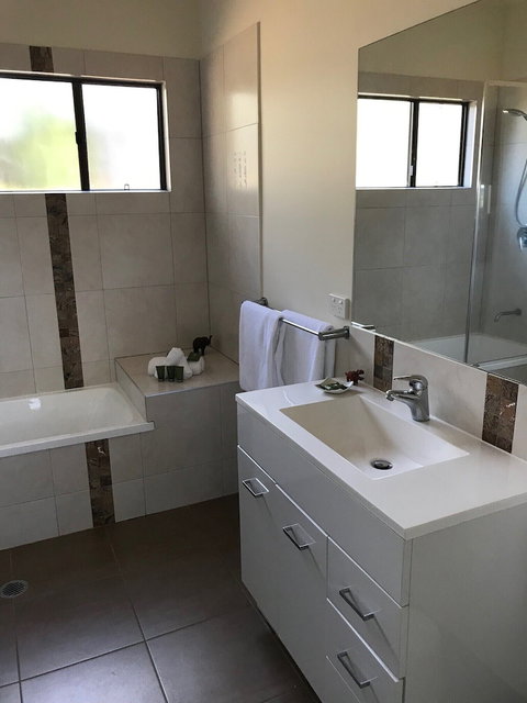 The African Village - Tourism Gold Coast 2