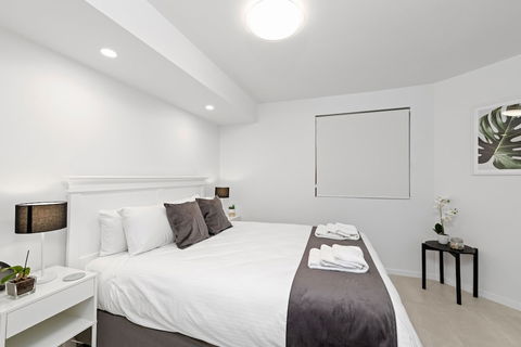 Alexandria Apartments - Tourism Gold Coast 3