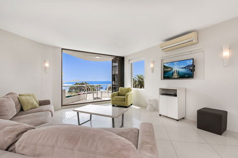 Alexandria Apartments - Tourism Gold Coast 1