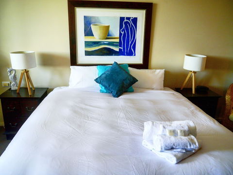 Marine Boutique Apartments - Gold Coast 5