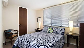 Marine Boutique Apartments - Gold Coast 4