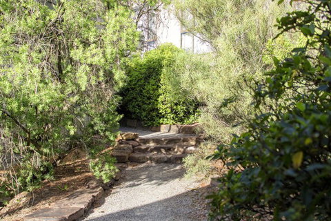 Delatite Apartments Timbertop & Fir - Gold Coast 1