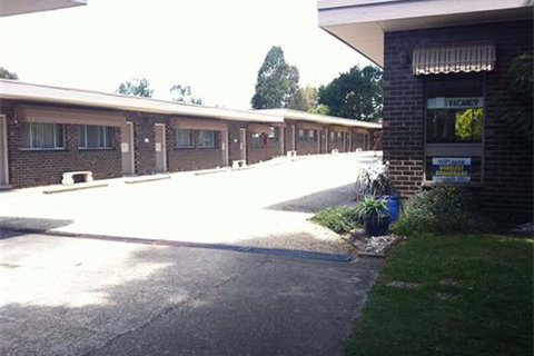 Tartan Motel - Tourism Gold Coast 2