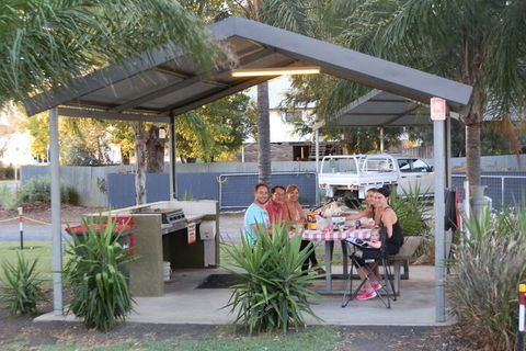 Narrabri Motel And Caravan Park - Tourism Gold Coast 7