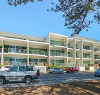 Breeze Beachfront Apartments - Tourism Gold Coast