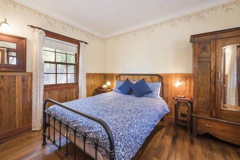 Ilkley Cottages - Tourism Gold Coast 2