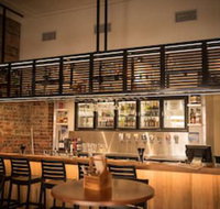 Queens Arms Hotel - Tourism Gold Coast