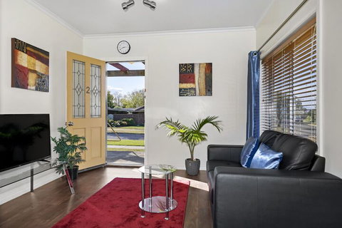 Short Stays Gippsland - Tourism Gold Coast 6