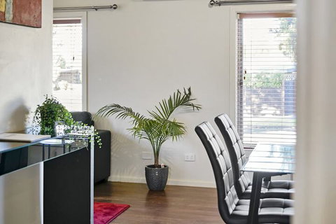 Short Stays Gippsland - Tourism Gold Coast 5