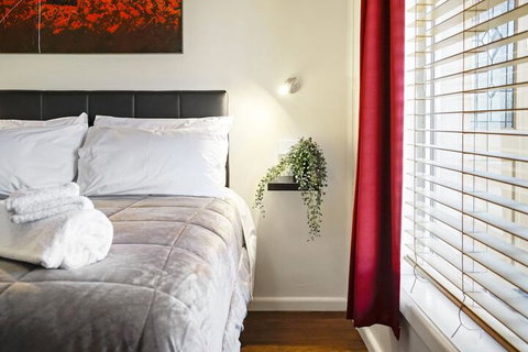 Short Stays Gippsland - Tourism Gold Coast 1