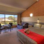Tenterfield Motor Inn - Tourism Gold Coast 0