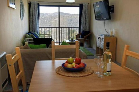 Balaton 4 - Gold Coast 4