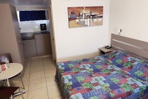 Motel Myall - Tourism Gold Coast 6