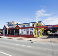 Palm Beach Hotel