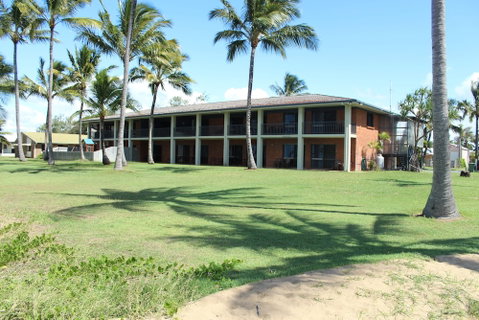 Sarina Beach Motel - Tourism Gold Coast 2