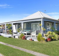 Huskisson Holiday Motel Cabins - Tourism Gold Coast