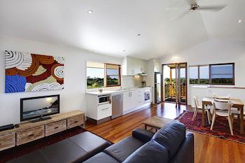 A PERFECT STAY - Aloha Ohana - Tourism Gold Coast 0