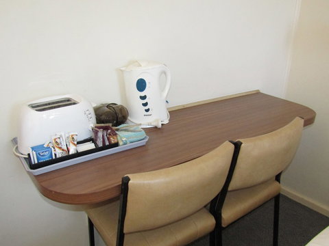 Twin City Motor Inn - Tourism Gold Coast 4