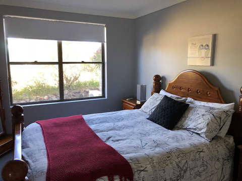 Dam It Getaway- Homestead - Gold Coast 4