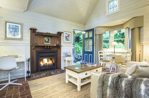 Candlelight Cottages - Tourism Gold Coast 0