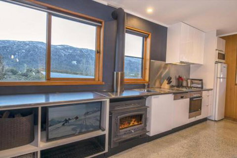 Studio 13 - Gold Coast 6