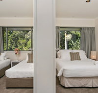 A Perfect Stay - 2 James Cook Apartments - Tourism Gold Coast