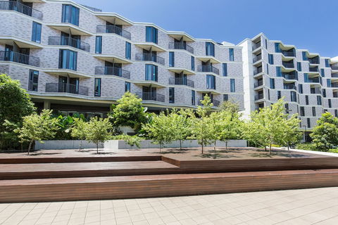 Racecourse Space Pop Up - Tourism Gold Coast 5