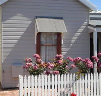 Bluebird Cottage - Tourism Gold Coast