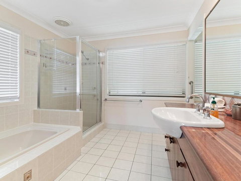 Belle Vue - Tourism Gold Coast 1